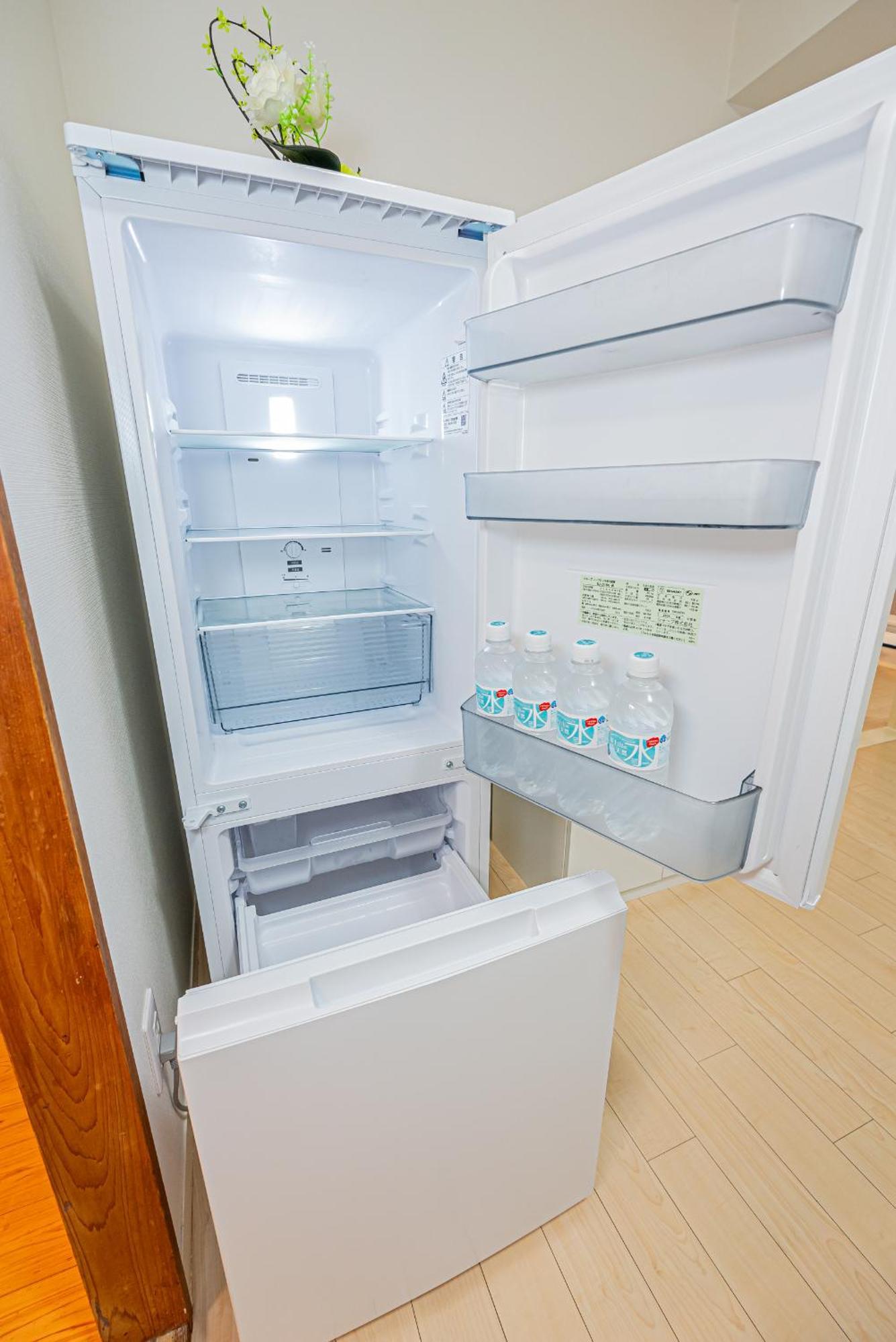 Kyara Hotelミスミ302 Tōkyō Extérieur photo